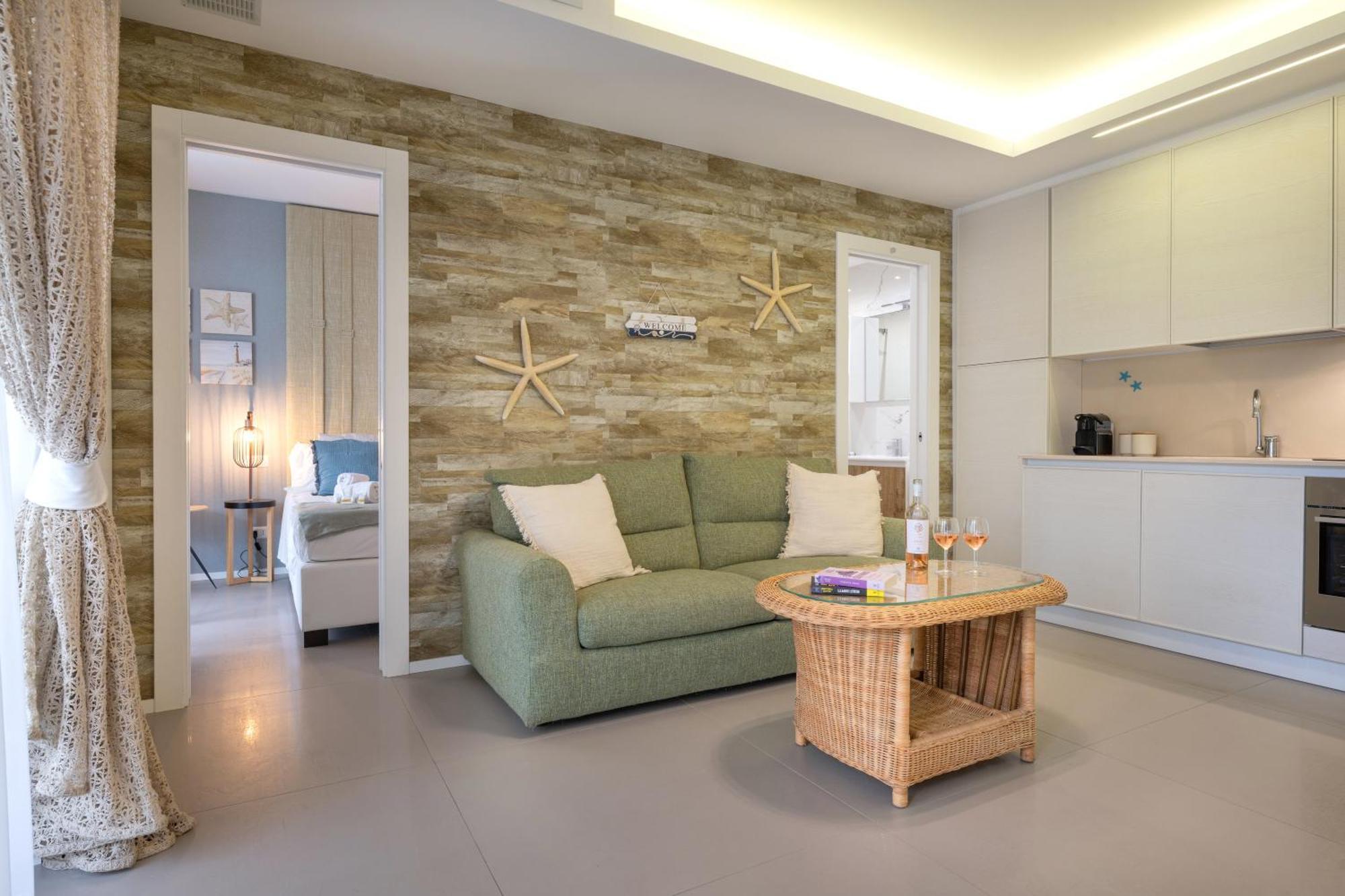 Cozy Marine Apt With Jacuzzi - 250Mt From Sea Polignano a Mare Exterior foto